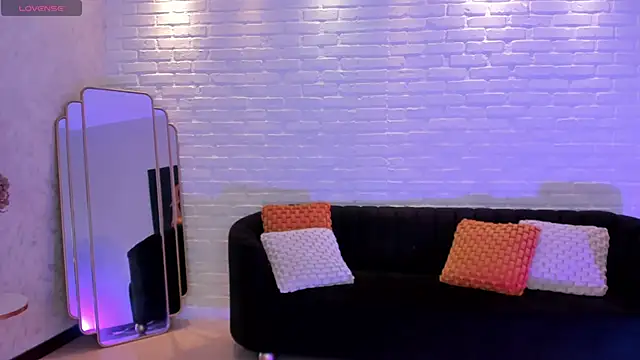 AmyDavis  online show from 12.28.24