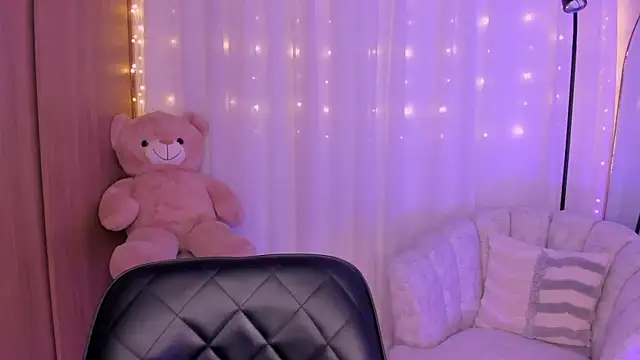 AmyDavis  online show from 09.08.25