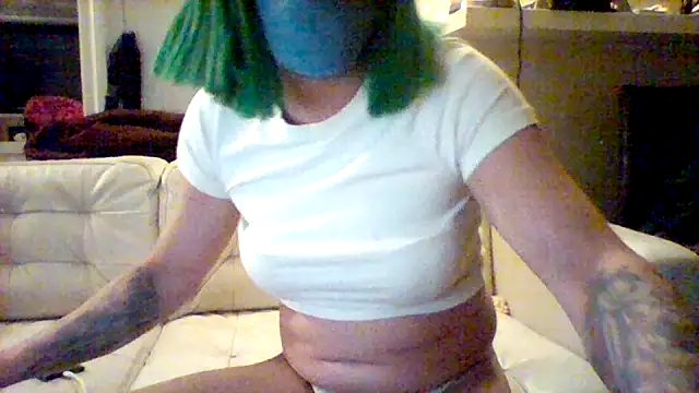 Snapshot of SassyAmanda87 chatting on 11.27.25 SassyAmanda87 online show from 11.27.25