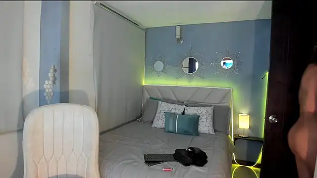 sexycouple4u online show from 02.02.25