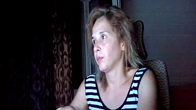 Snapshot of SexxyLety chatting on 06.28.26 SexxyLety online show from 06.28.26