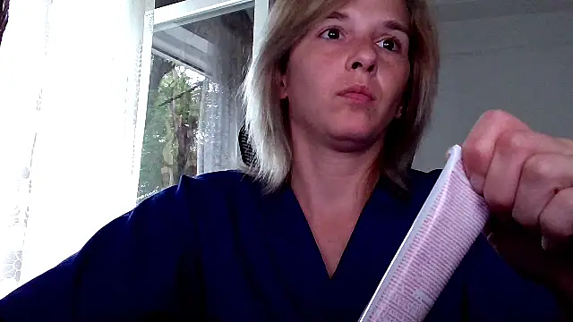 Snapshot of SexxyLety chatting on 07.22.26 SexxyLety online show from 07.22.26