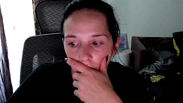 Snapshot of SexxyLety chatting on 07.29.26 SexxyLety online show from 07.29.26