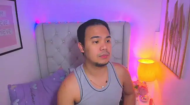 Snapshot of AsianZero chatting on 02.27.25 AsianZero online show from 02.27.25