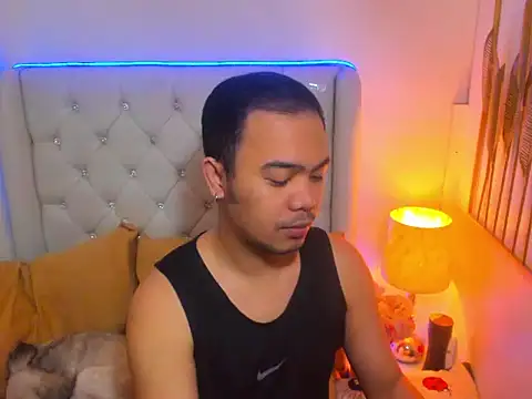 Snapshot of AsianZero chatting on 03.08.26 AsianZero online show from 03.08.26