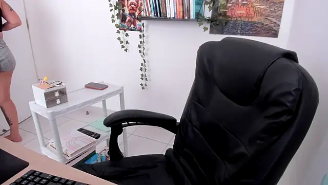 TaliMajesty online show from 12.14.24