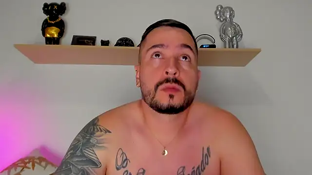 camilo restrepo21 online show from 09.10.25