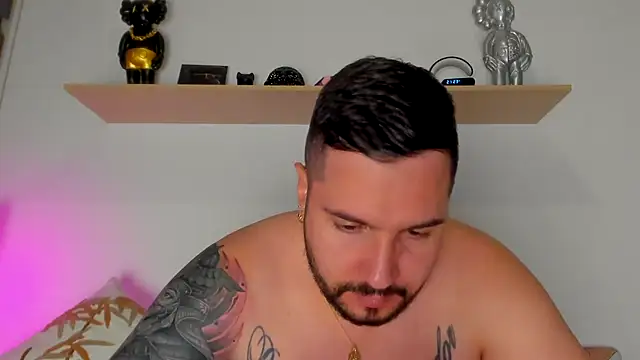 camilo restrepo21 online show from 10.02.25