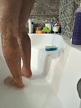 Snapshot of Lucy_1_roso chatting on 12.05.25 Lucy 1 roso online show from 12.05.25