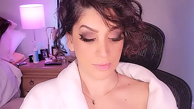 Snapshot of Wonderful_Woman chatting on 03.15.25 Wonderful Woman online show from 03.15.25