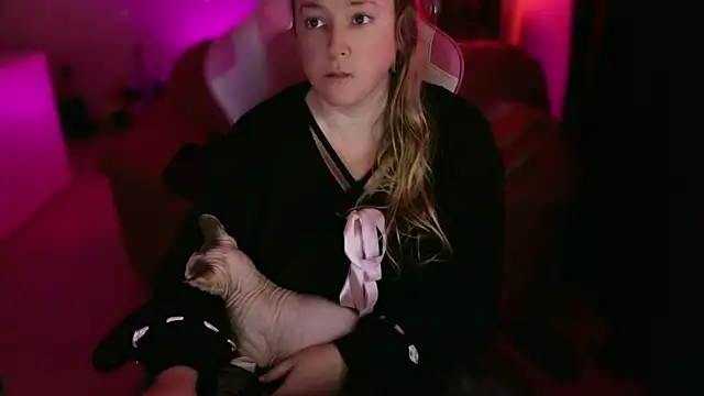 Snapshot of kisicaxx chatting on 03.03.25 kisicaxx online show from 03.03.25