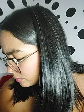 missmelissa  online show from 04.21.26