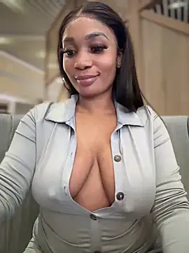   Nessa   online show from 01.26.25