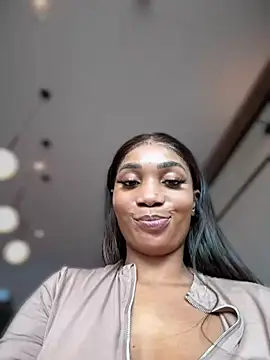   Nessa   online show from 03.15.25