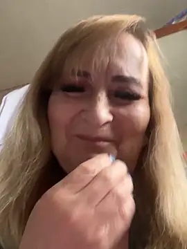 Snapshot of Irina2909@xh chatting on 04.04.26 Irina2909xh online show from 04.04.26