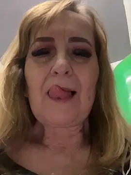 Snapshot of Irina2909@xh chatting on 04.06.26 Irina2909xh online show from 04.06.26