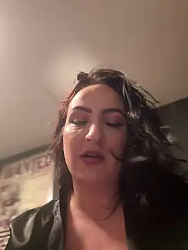 itsCassie online show from 01.31.25