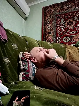 Sam Colt online show from 12.19.25