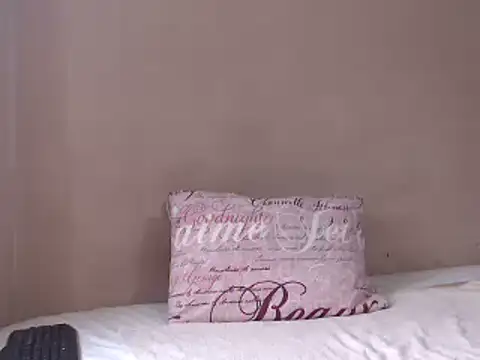 Snapshot of Lustfuleyez chatting on 02.11.25 Lustfuleyez online show from 02.11.25