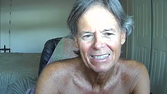 nakeedcowboi65 online show from 05.11.26