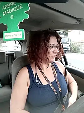 Snapshot of jennylovence chatting on 09.12.25 jennylovence online show from 09.12.25