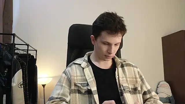 arlekincrop online show from 04.18.26