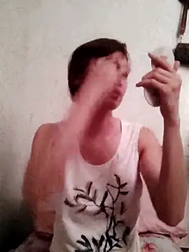 QueenSoreal online show from 02.21.25