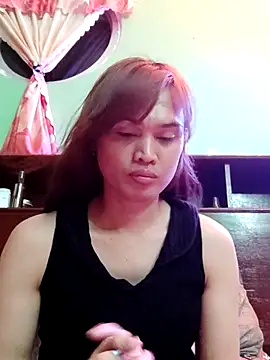 QueenSoreal online show from 10.19.25