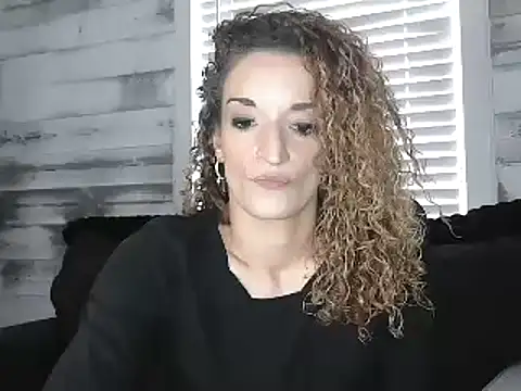 Snapshot of AshleyRain chatting on 02.11.26 AshleyRain online show from 02.11.26