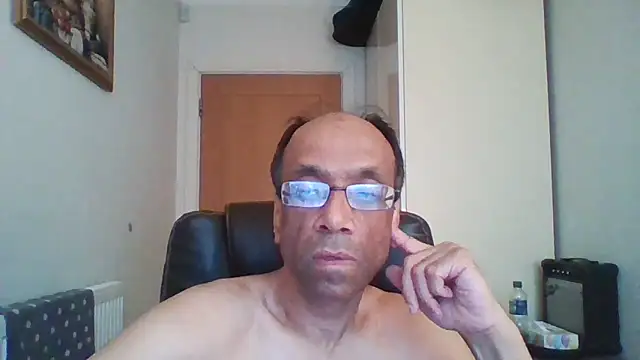 rauncher1 online show from 09.29.25