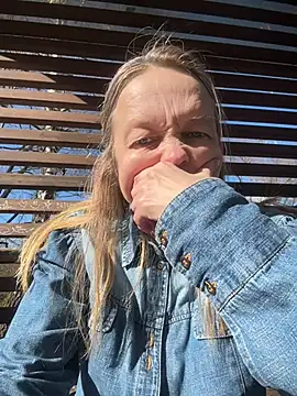 Susanel online show from 03.20.25