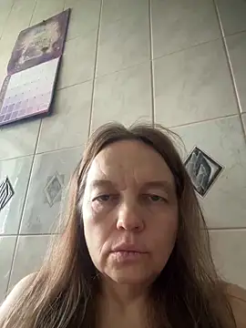 Snapshot of Susanel chatting on 05.16.26 Susanel online show from 05.16.26