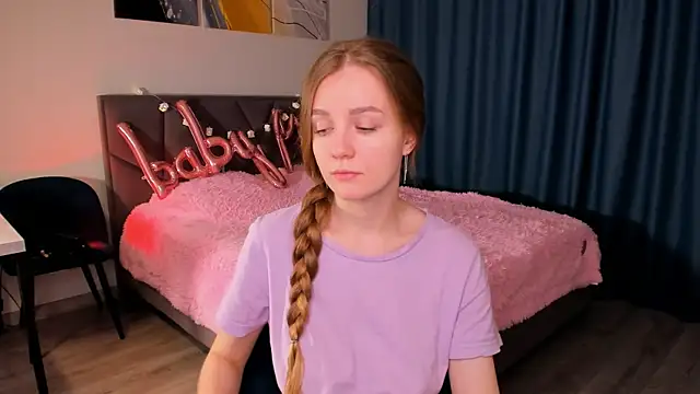 SweetMilkis online show from 01.16.25