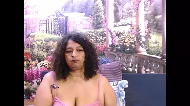 Snapshot of indianstar75 chatting on 02.23.25 indianstar75 online show from 02.23.25