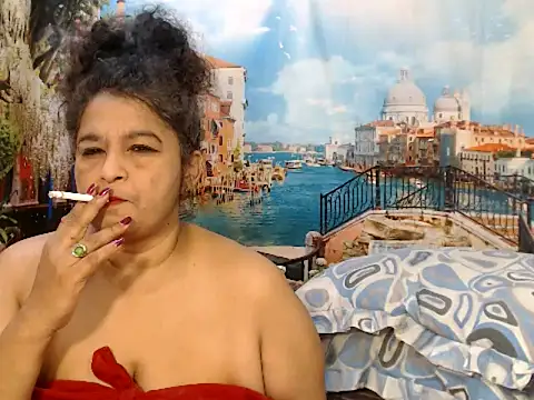 Snapshot of indianstar75 chatting on 10.25.25 indianstar75 online show from 10.25.25