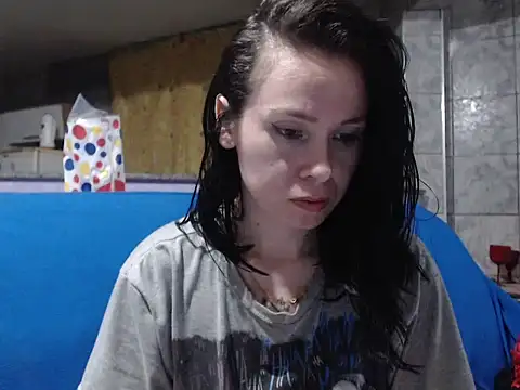 Venusluxodomme online show from 02.28.26