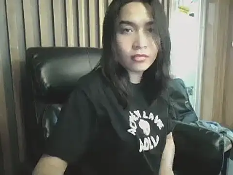 Snapshot of sara_kimoo chatting on 03.03.25 sara kimoo online show from 03.03.25