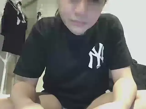 Snapshot of sara_kimoo chatting on 09.27.25 sara kimoo online show from 09.27.25