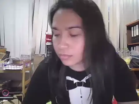 Snapshot of sara_kimoo chatting on 10.02.25 sara kimoo online show from 10.02.25