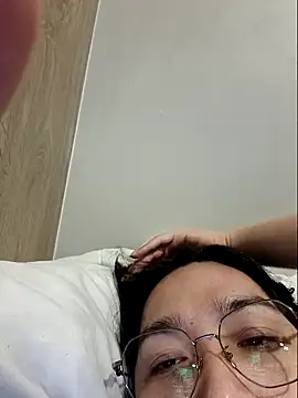 Snapshot of sara_kimoo chatting on 11.03.25 sara kimoo online show from 11.03.25