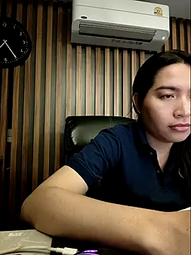 Snapshot of sara_kimoo chatting on 11.08.25 sara kimoo online show from 11.08.25