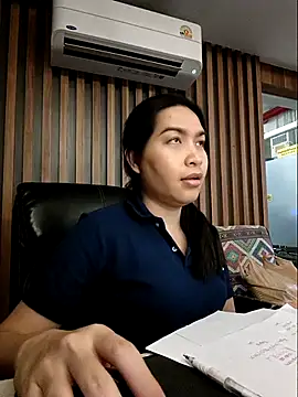 Snapshot of sara_kimoo chatting on 11.15.25 sara kimoo online show from 11.15.25