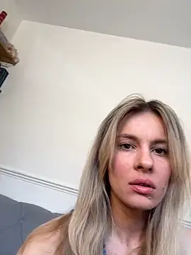 DollyDripp online show from 05.01.26