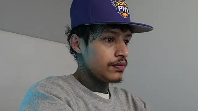 Snapshot of trieone chatting on 01.18.25 trieone online show from 01.18.25