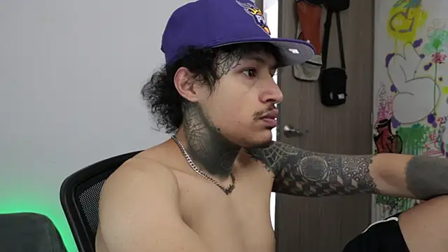 trieone online show from 02.05.26