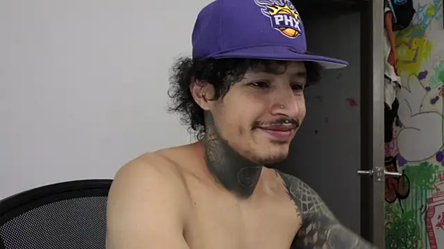 trieone online show from 02.18.26