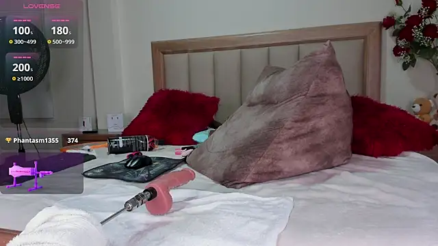 CaitlynLian online show from 03.17.25