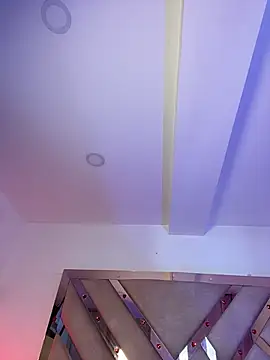 Victoria14  online show from 01.17.26