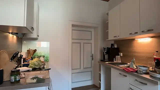 Viola Beck online show from 03.19.26