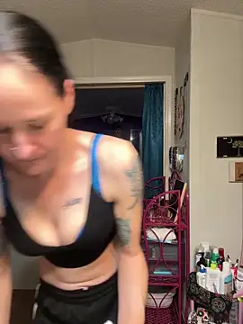 lolabunny9 online show from 03.03.25